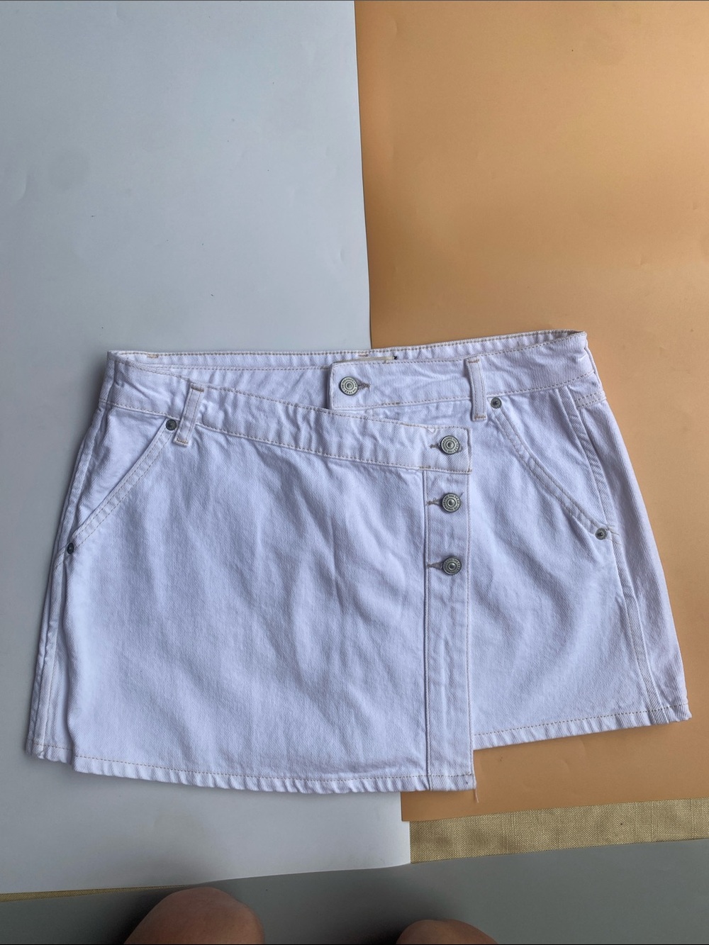 We The Free White Denim Waistband Detail - Branded Label